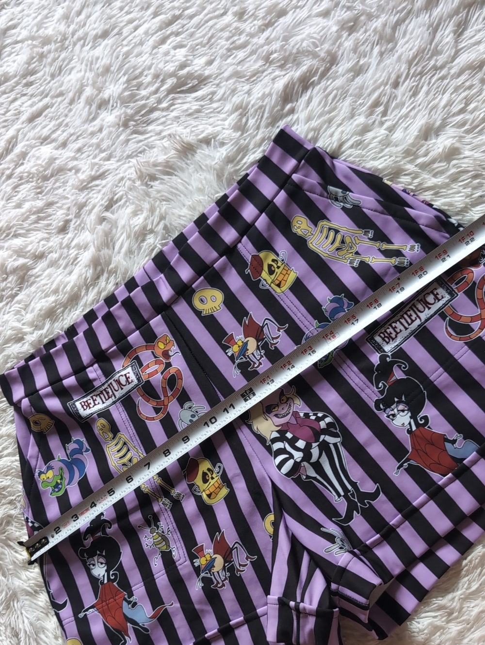 Blackmilk Beetlejuice It's Showtime Purple & Black Striped Cuffed Shorts XL - Picture 11 of 13